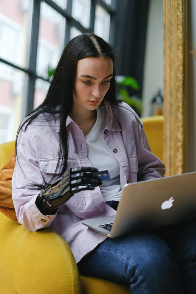 Get Started in Dropshipping Like a Pro with This Free Online Course Facts References