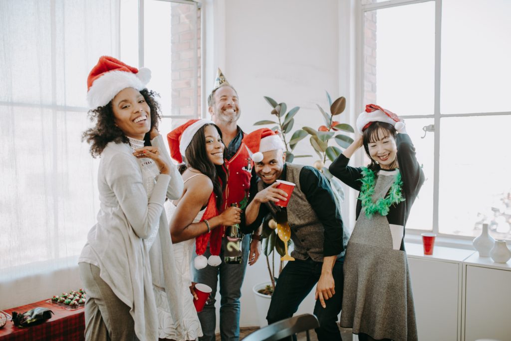 Products to Dropship for the Holidays Top Picks in High Demand Groups 8