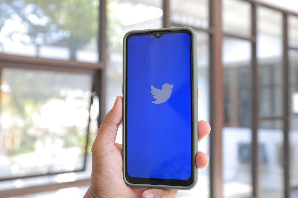 TWITTER