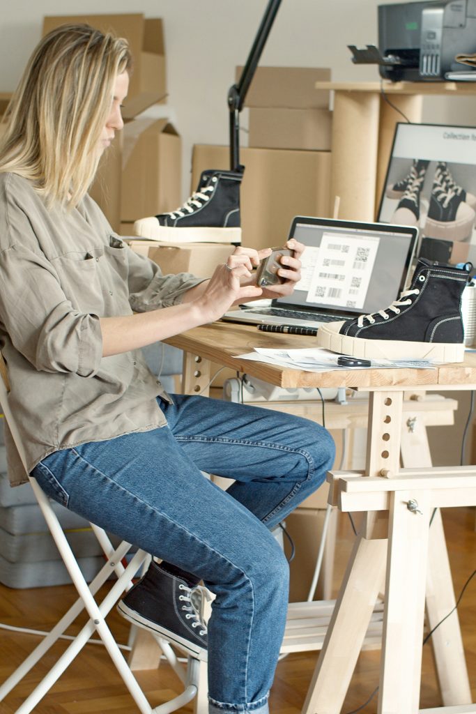 The ultimate guide to buying wholesale shoes from China 5