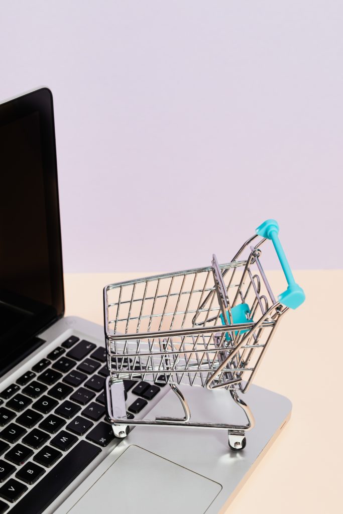 httpsdropshipcorporation.comhow much money to start dropshipping 4