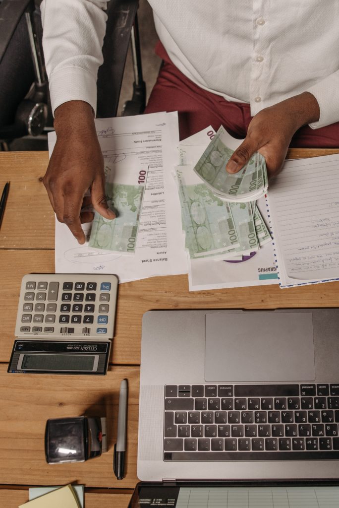 A Look at Cross Selling and Upselling