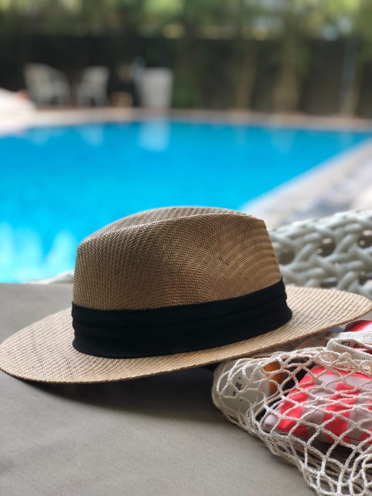 The Best Sources for Dropshipping Top Hats